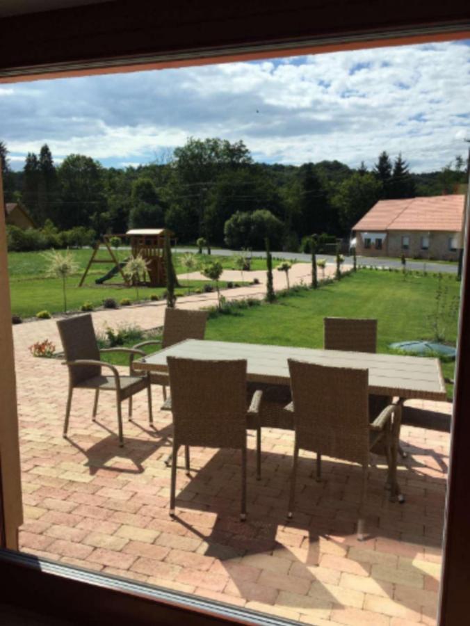 Vendvideki Pihenohazak Apartment Felsőszölnök Bagian luar foto